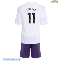 Camisa de time de futebol Manchester United Joshua Zirkzee #11 Replicas 2º Equipamento Infantil 2025-26 Manga Curta (+ Calças curtas)